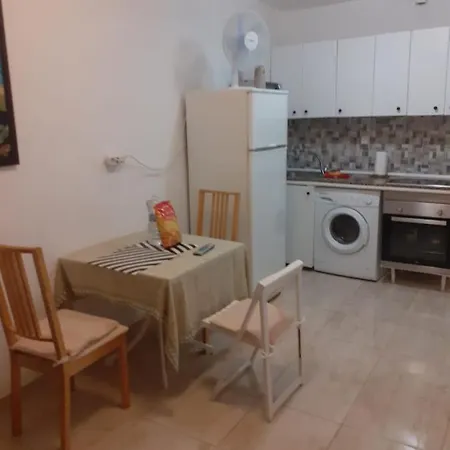 Casa Y Estudio Keyfer, Centro Hébergement de vacances Arrecife (Lanzarote)