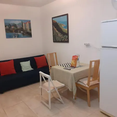 Casa Y Estudio Keyfer, Centro Hébergement de vacances Arrecife (Lanzarote)